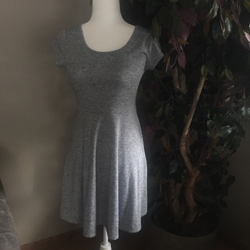 SO | Fit N Flare dress 🌸